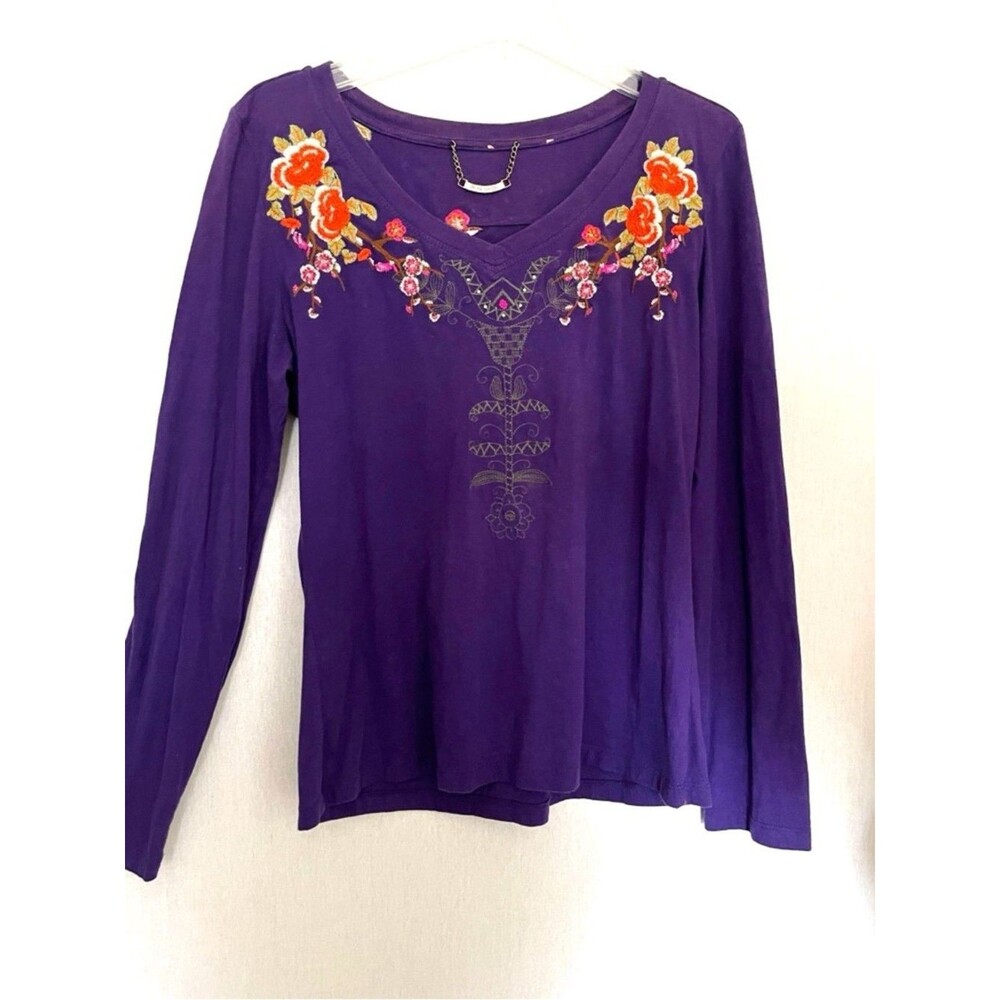 Bella Carra Purple Long-Sleeve Floral Embroidered V-Neck Women's Top T shirt